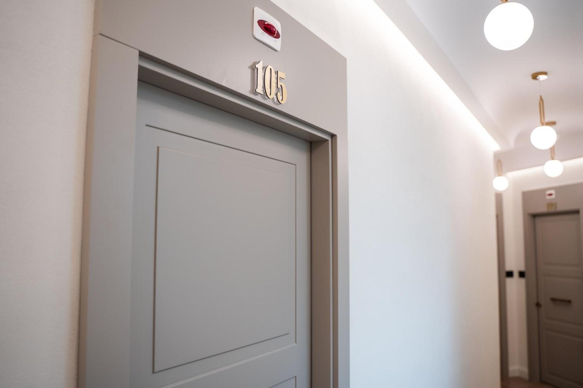 Boemi Smart Suites Napoli Exterior foto