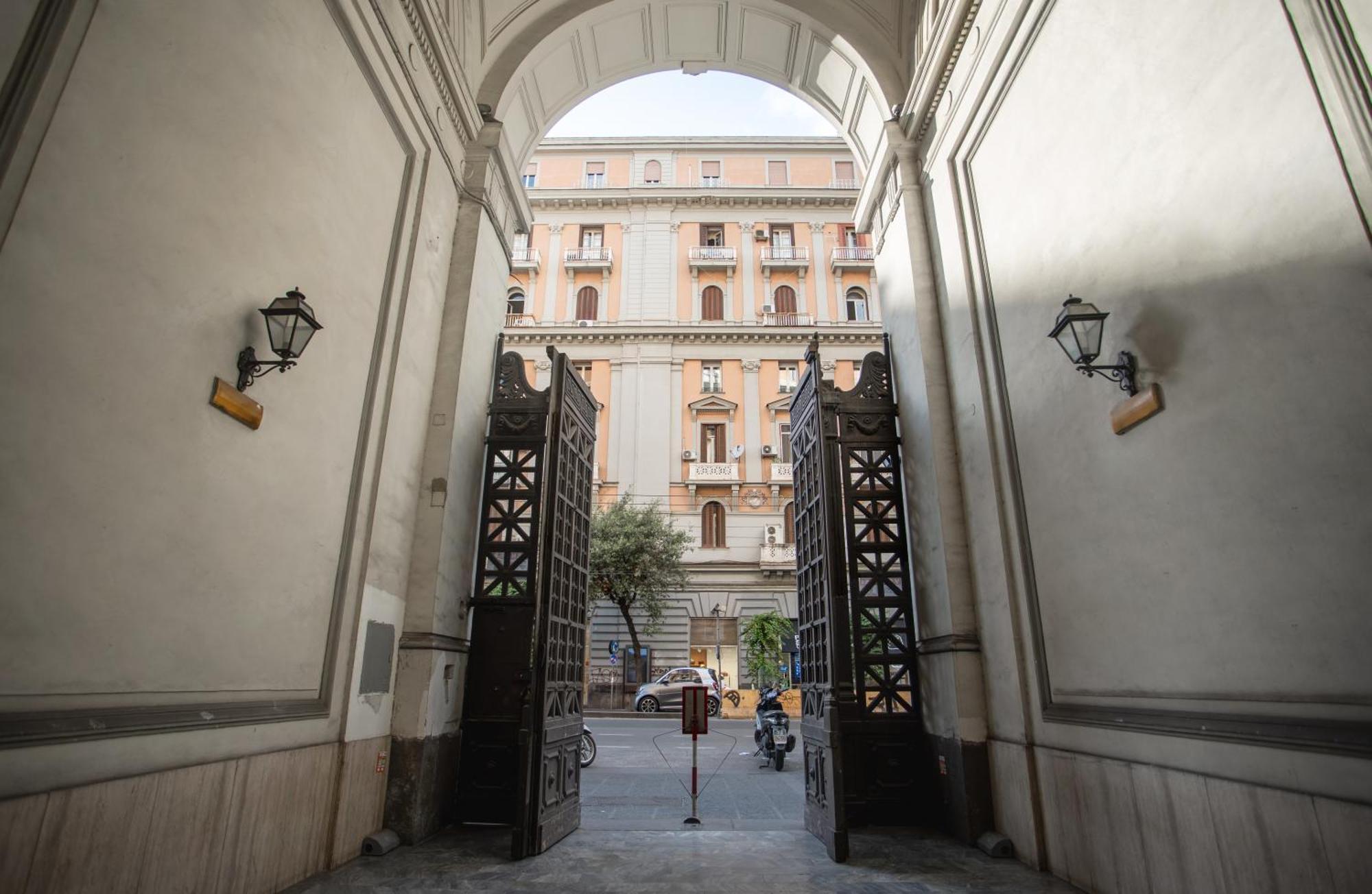 Boemi Smart Suites Napoli Exterior foto